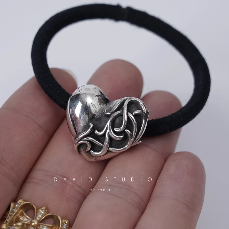 CHROME HEARTS HEART HAIR TIE