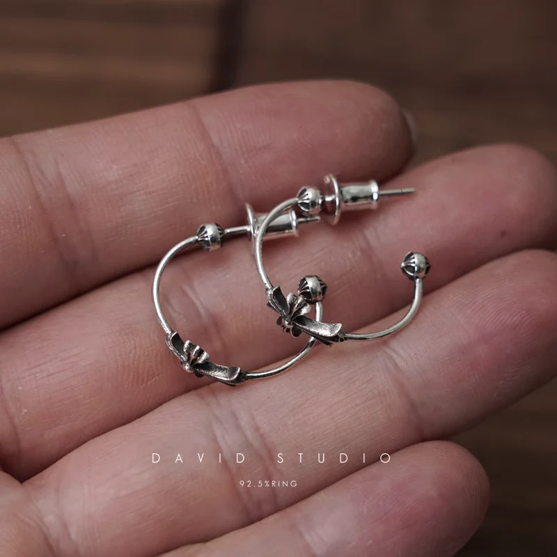 CHROME HEARTS SKINNY BANGLE BABYFAT EARRING