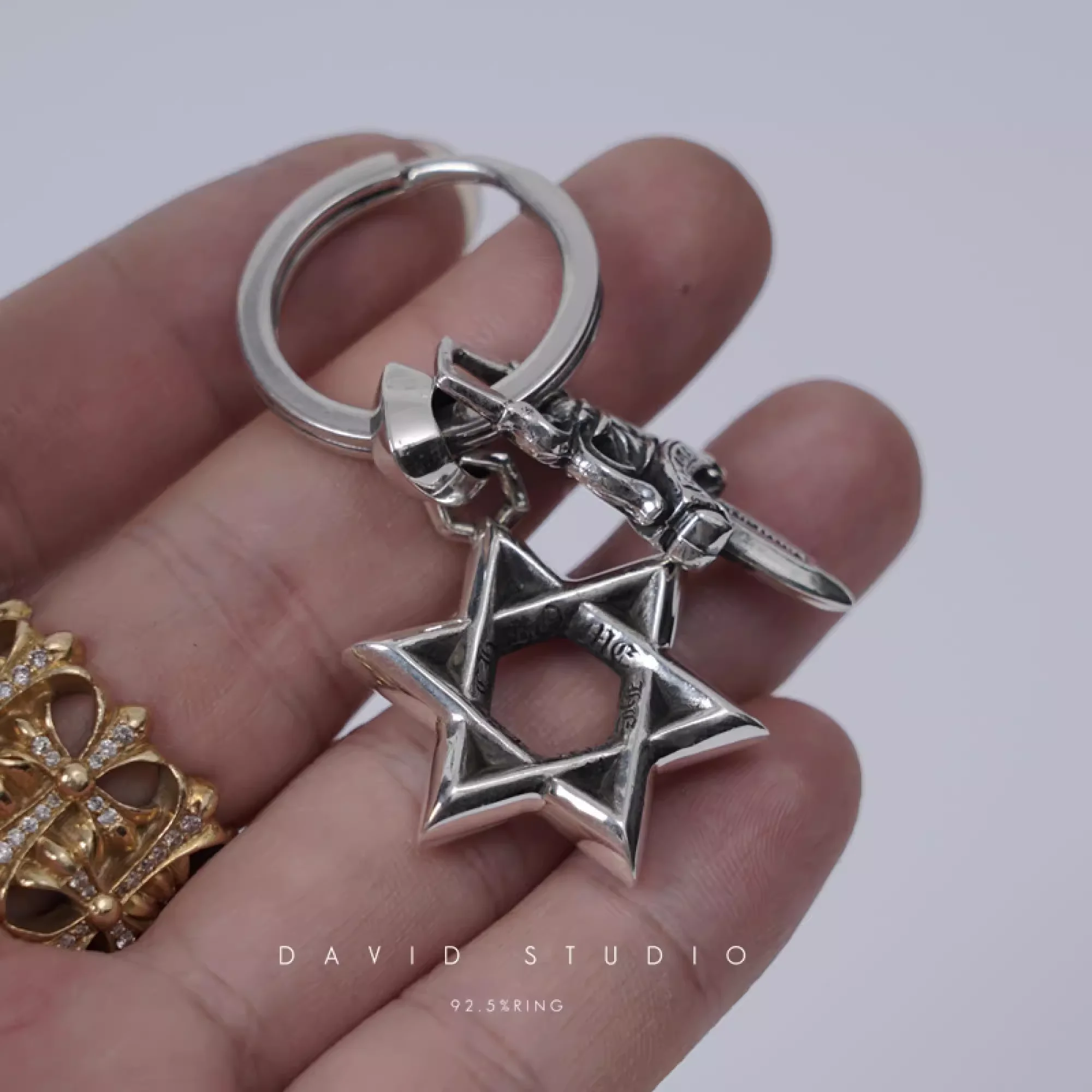 CHROME HEARTS STAR OF DAVID AND DAGGER KEY RING