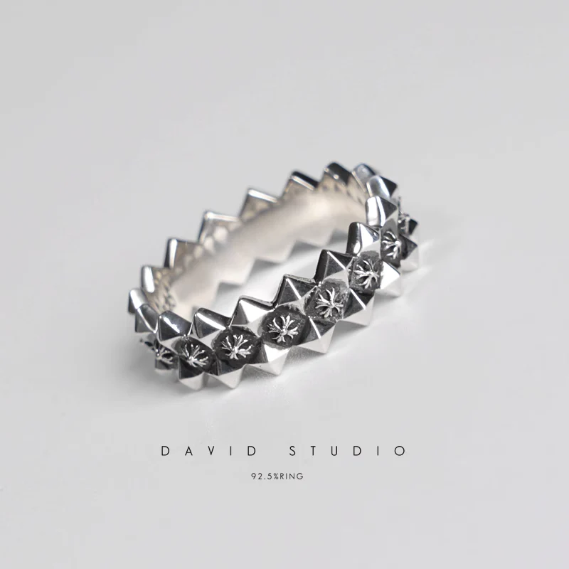 CHROME HEARTS CH PLUS RAGGED EDGE RING