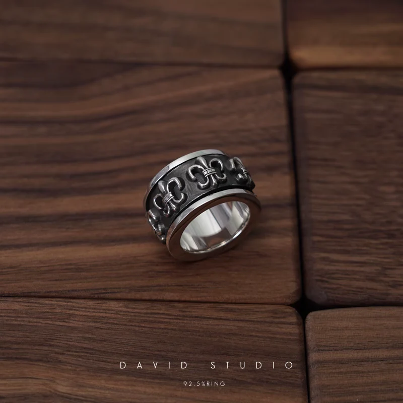 CHROME HEARTS BS FLEUR SPINNER RING