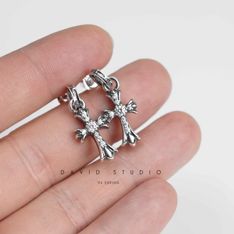 CHROME HEARTS CH CROSS BABY FAT STUD EARRINGS WITH PAVÉ DIAMOND AND PAVÉ DIAMOND CUFF