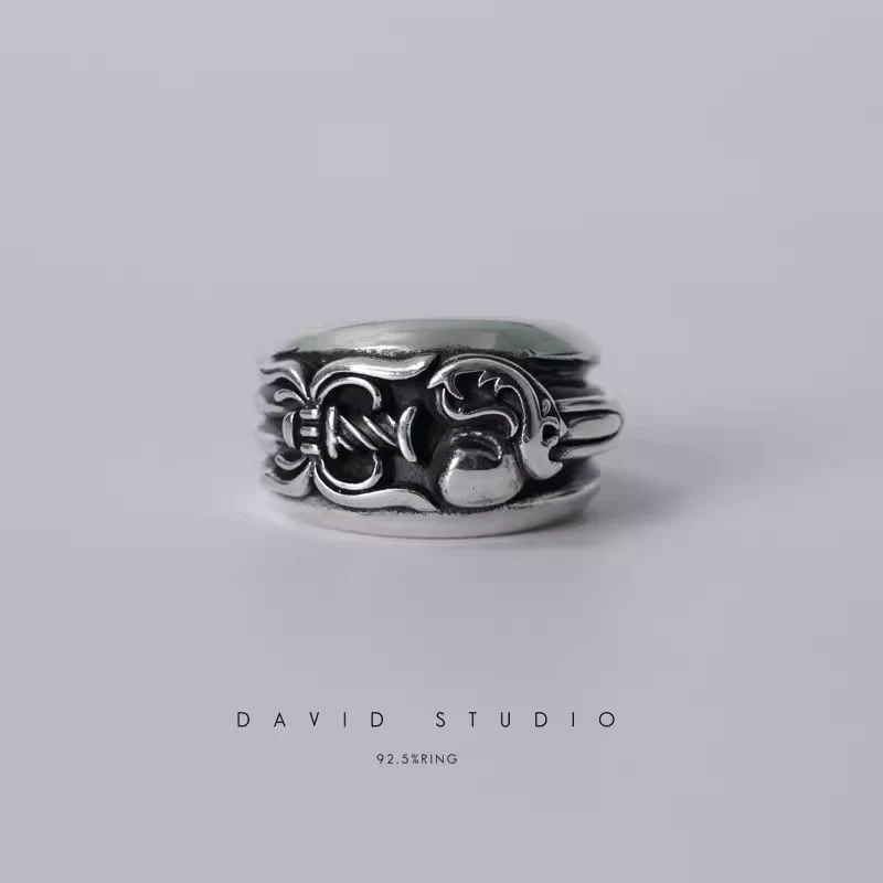 CHROME HEARTS DAGGER HEART RING