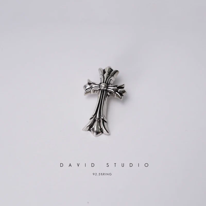 SMALL DOUBLE CROSS PENDANT