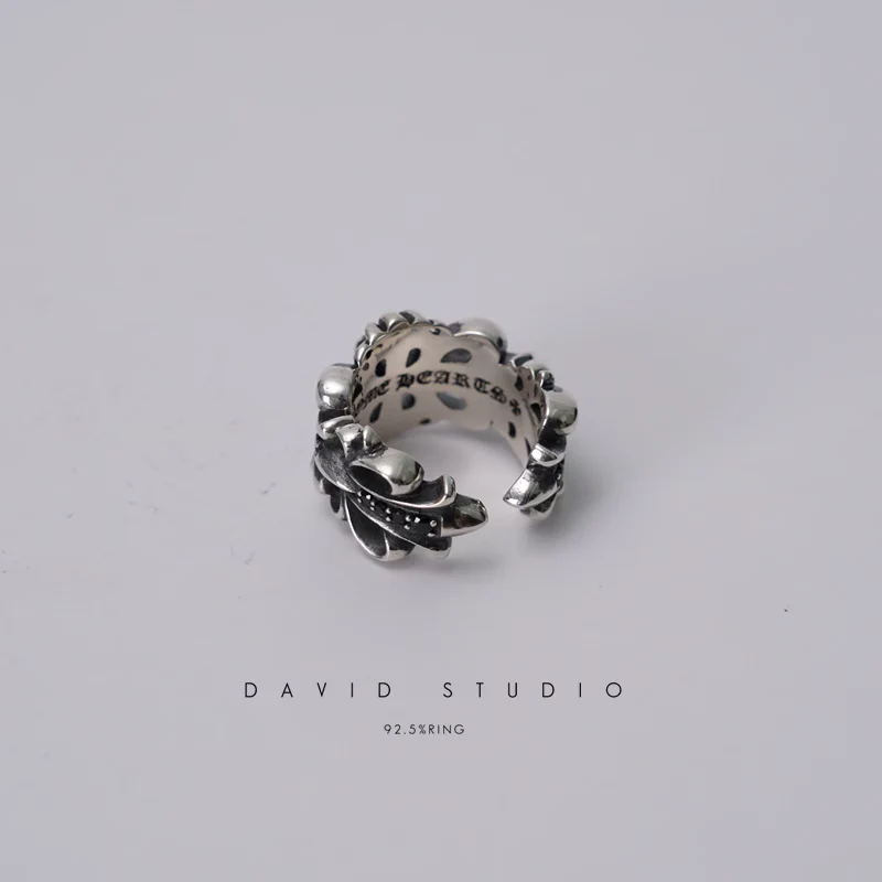 CHROME HEARTS DOUBLE FLORAL RING WITH BLACK DIAMONDS