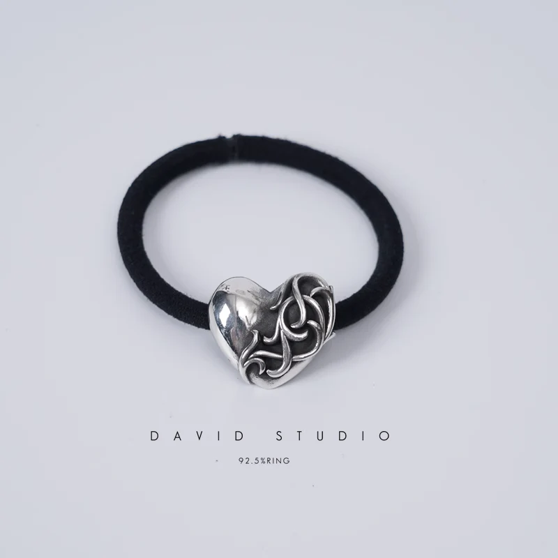 CHROME HEARTS HEART HAIR TIE