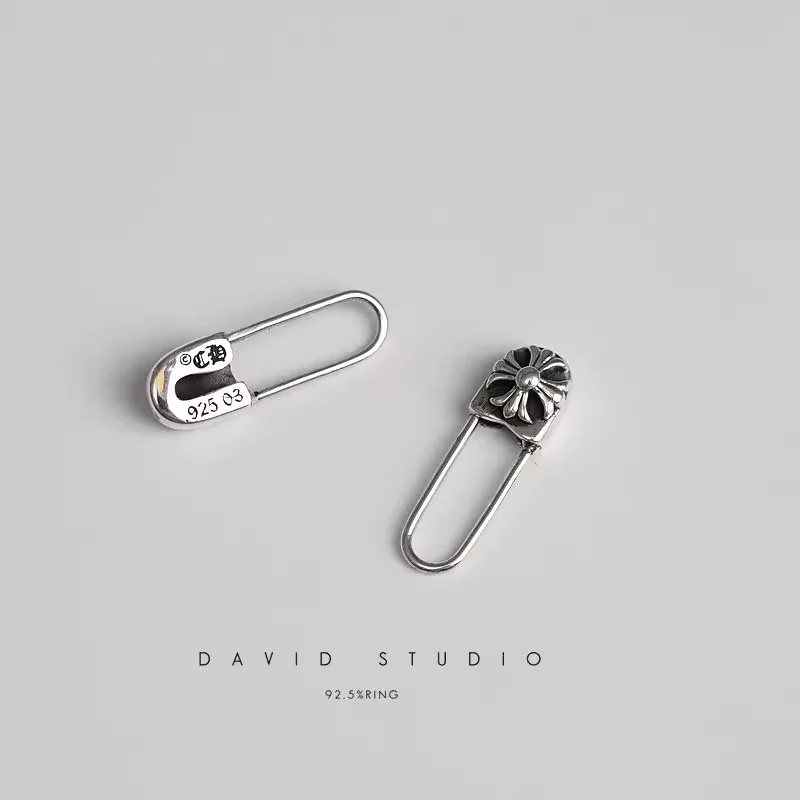 CHROME HEARTS SAFETY PIN EARRINGS