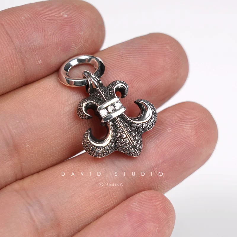 CHROME HEARTS BS FLEUR CHARM WITH DIAMOND