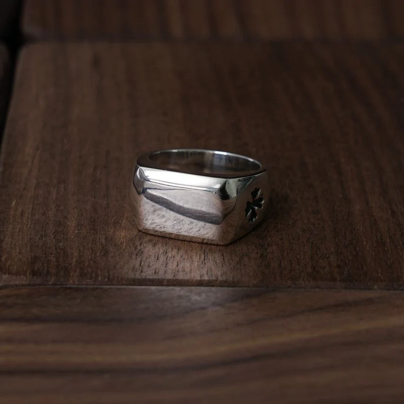 CHROME HEARTS BIG PJ CROSS RING
