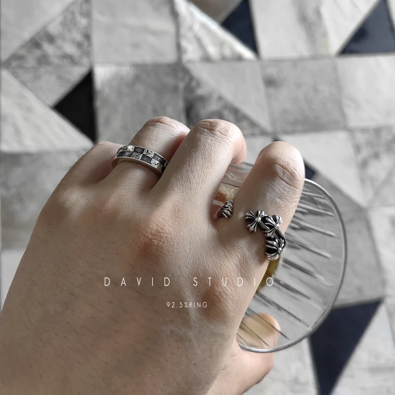 CHROME HEARTS CEMETERY HOOP RING
