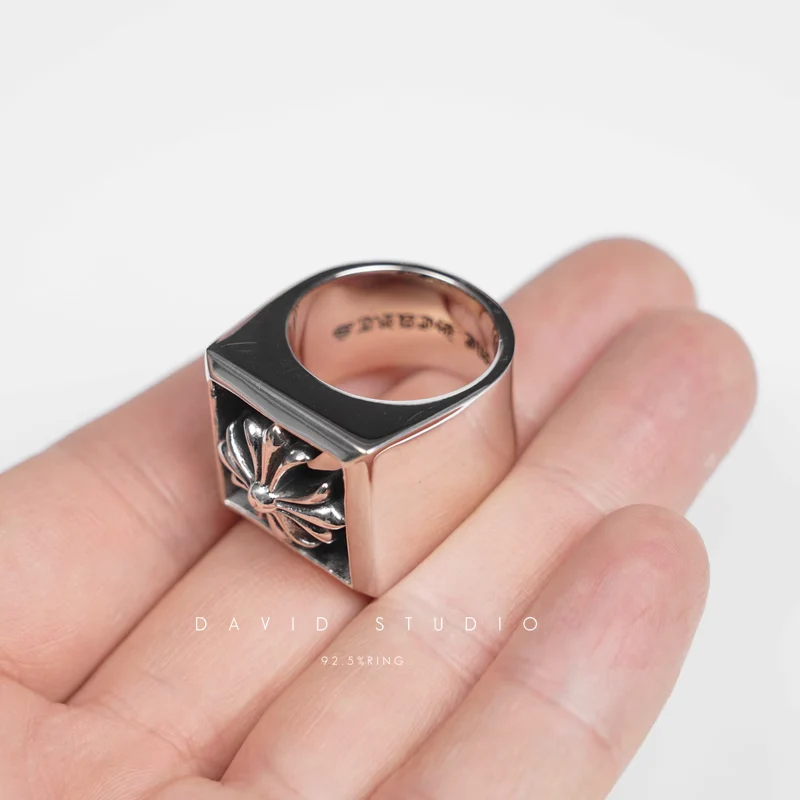 CHROME HEARTS SQUARE CH PLUS RING