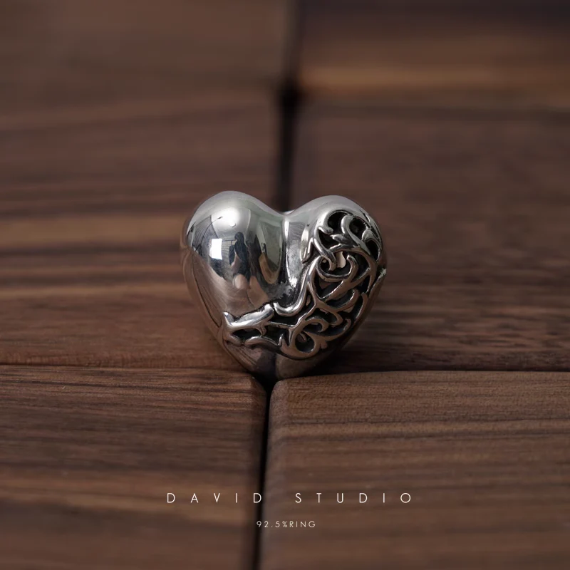 CHROME HEARTS HEART RING