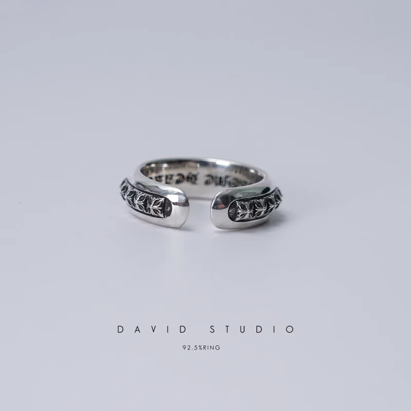 CHROME HEARTS CH PLUS PYRAMID OPEN BAND RING