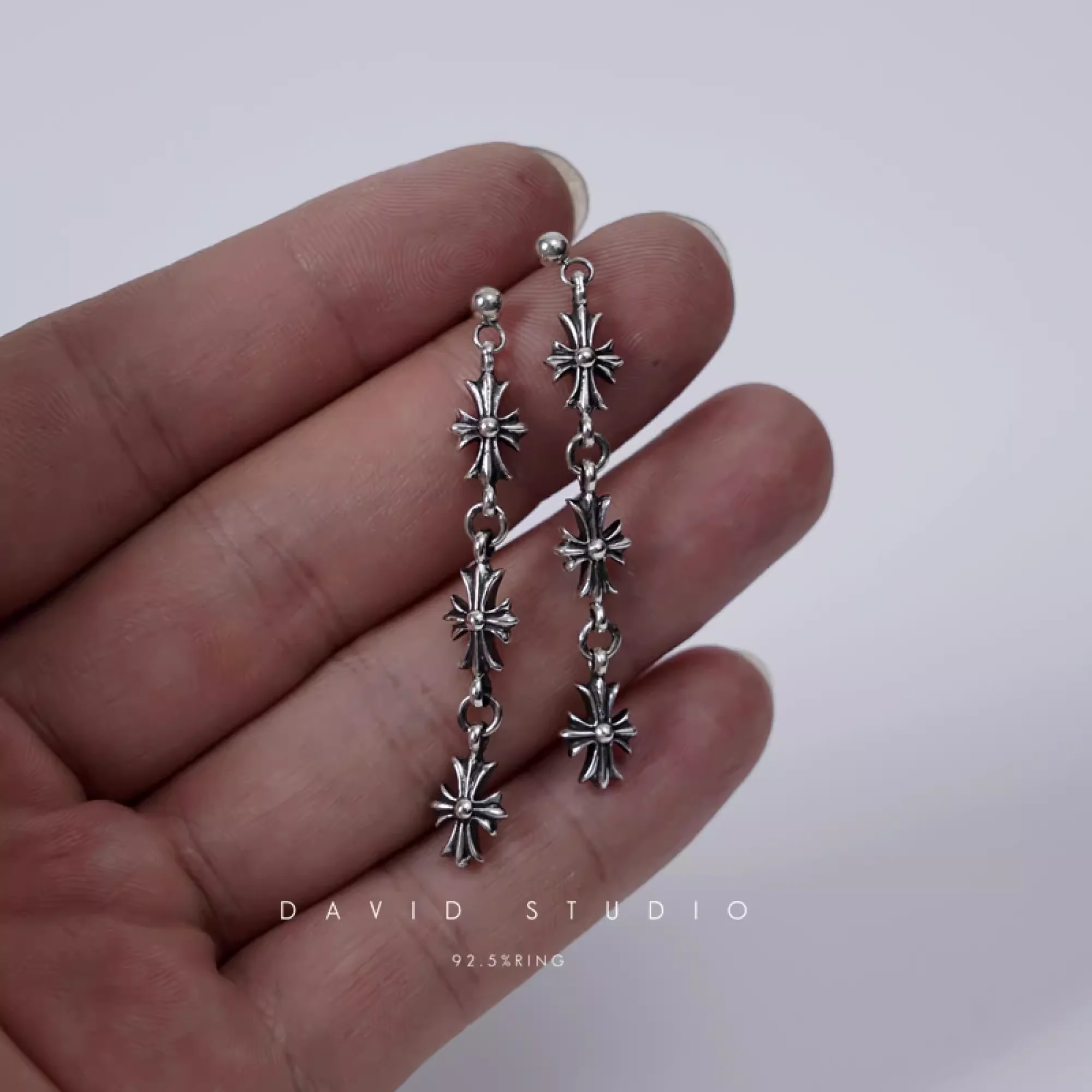 CHROME HEARTS 3 DROP CROSS EARRING