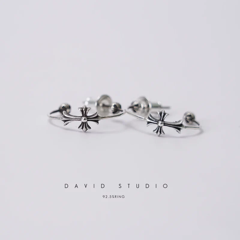 CHROME HEARTS SKINNY BANGLE BABYFAT EARRING