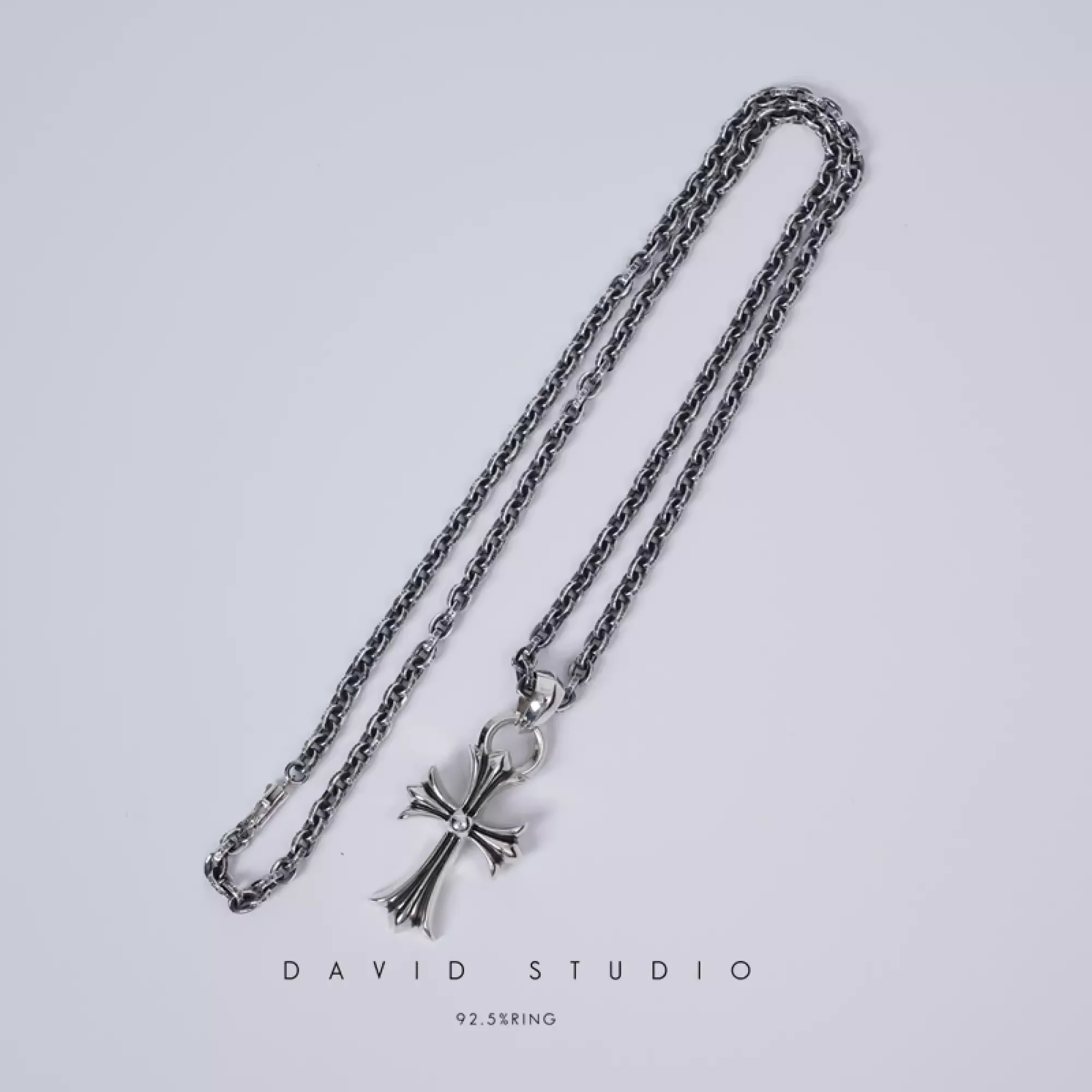 SMALL CROSS PENDANT WITH BAIL – PAPER CHAIN