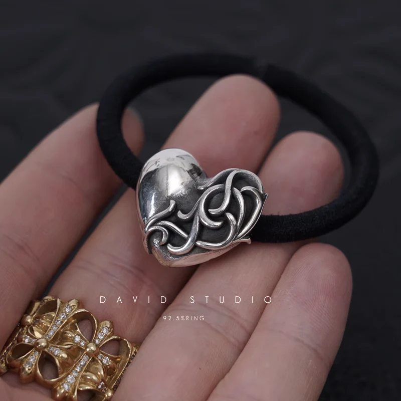 CHROME HEARTS HEART HAIR TIE