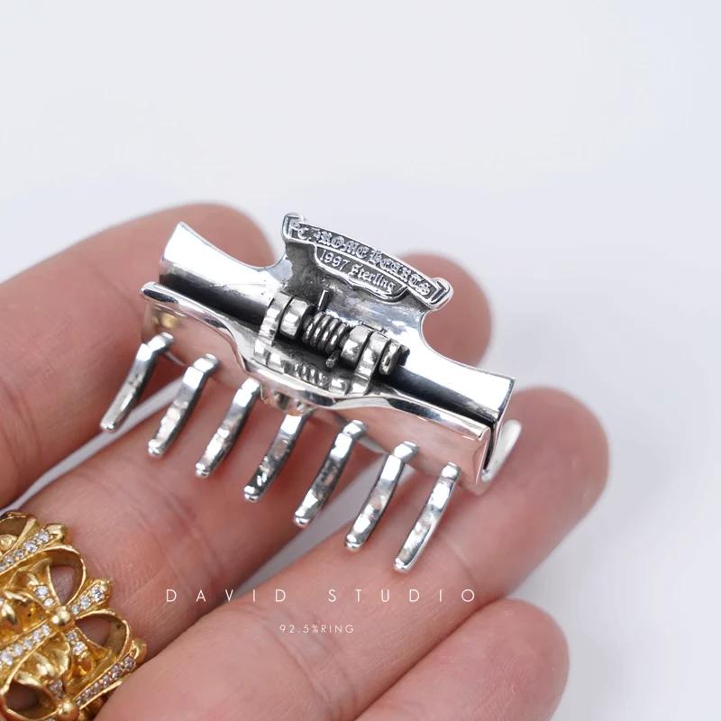 CHROME HEARTS ROLLING STONES LIP & TONGUE HAIR CLIPS