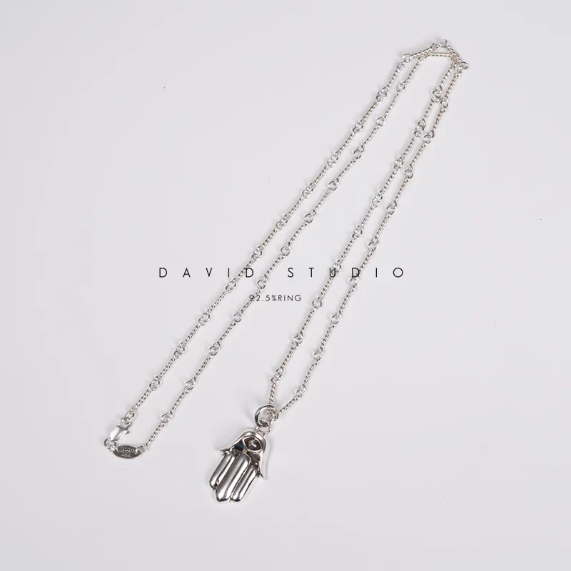 HAMSA HAND CHARM – TWIST CHAIN