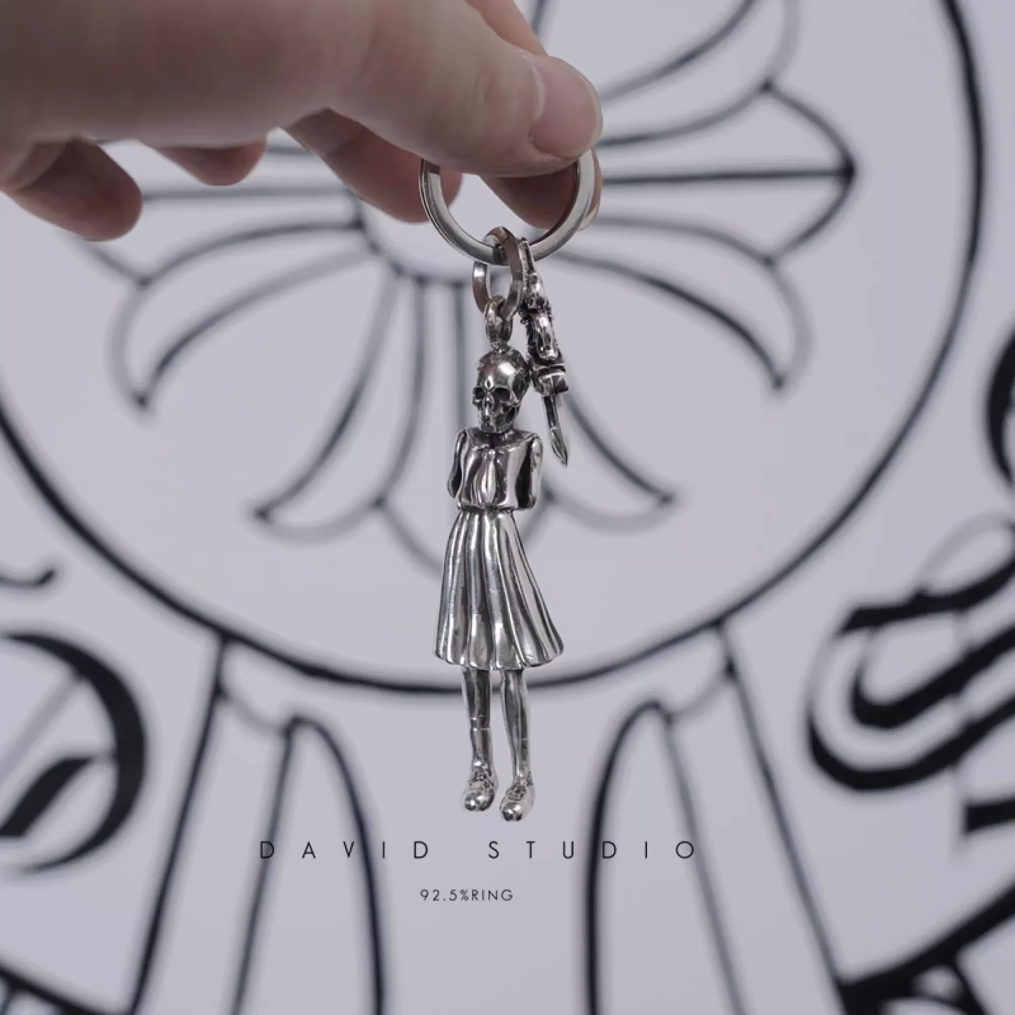 CHROME HEARTS FOTI SKIPPY AND DAGGER KEY RING