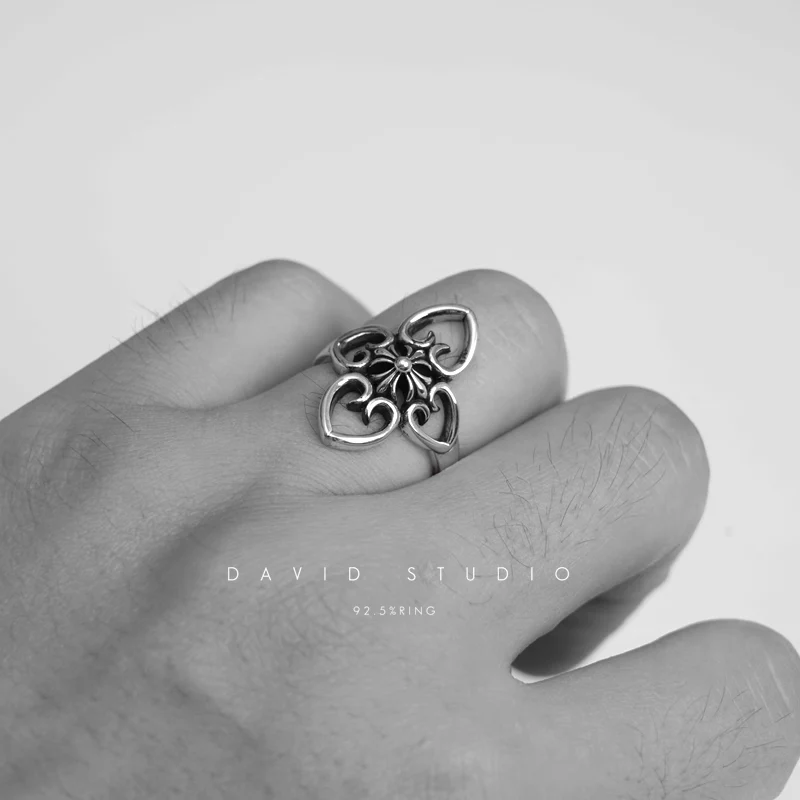 CH PLUS HEARTS RING