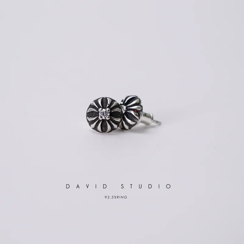CHROME HEARTS CROSS BALL STUD WITH DIAMOND