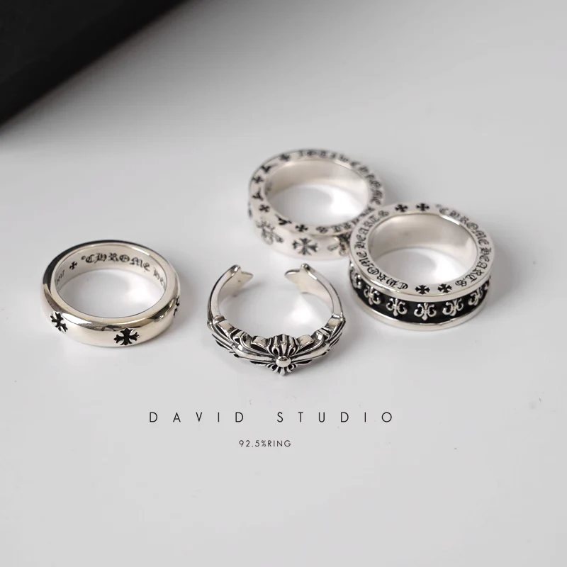 CHROME HEARTS CH PLUS BAND RING