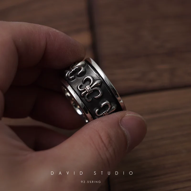 CHROME HEARTS BS FLEUR SPINNER RING
