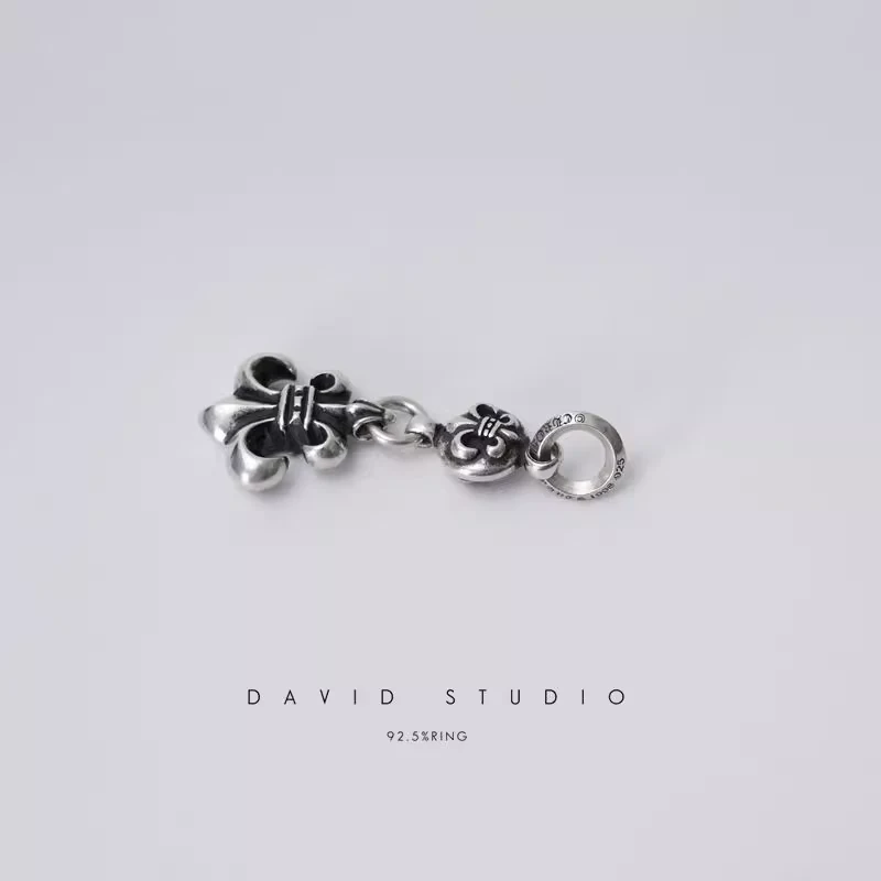 CHROME HEARTS BS FLEUR ONE BALL CHARM