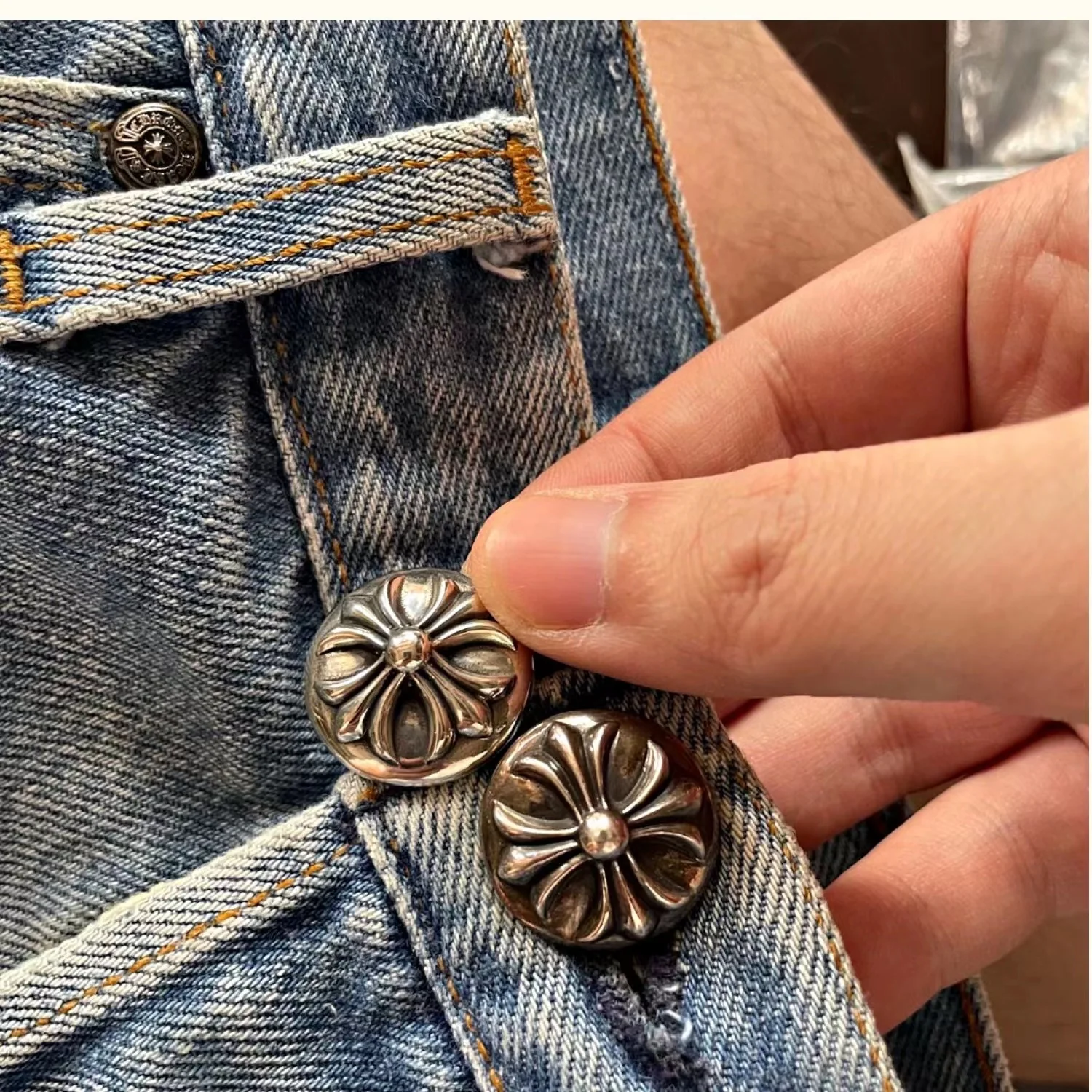 CHROME HEARTS CH PLUS HAND SEWN BUTTON