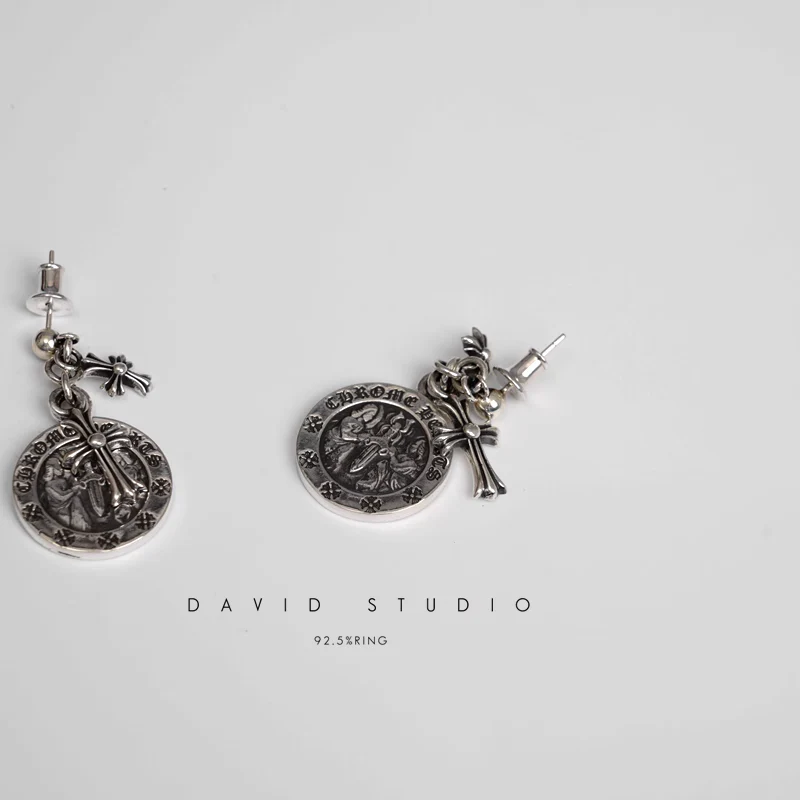 CHROME HEARTS CROSS ANGEL MEDALLION EARRING
