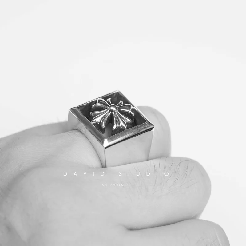 CHROME HEARTS SQUARE CH PLUS RING