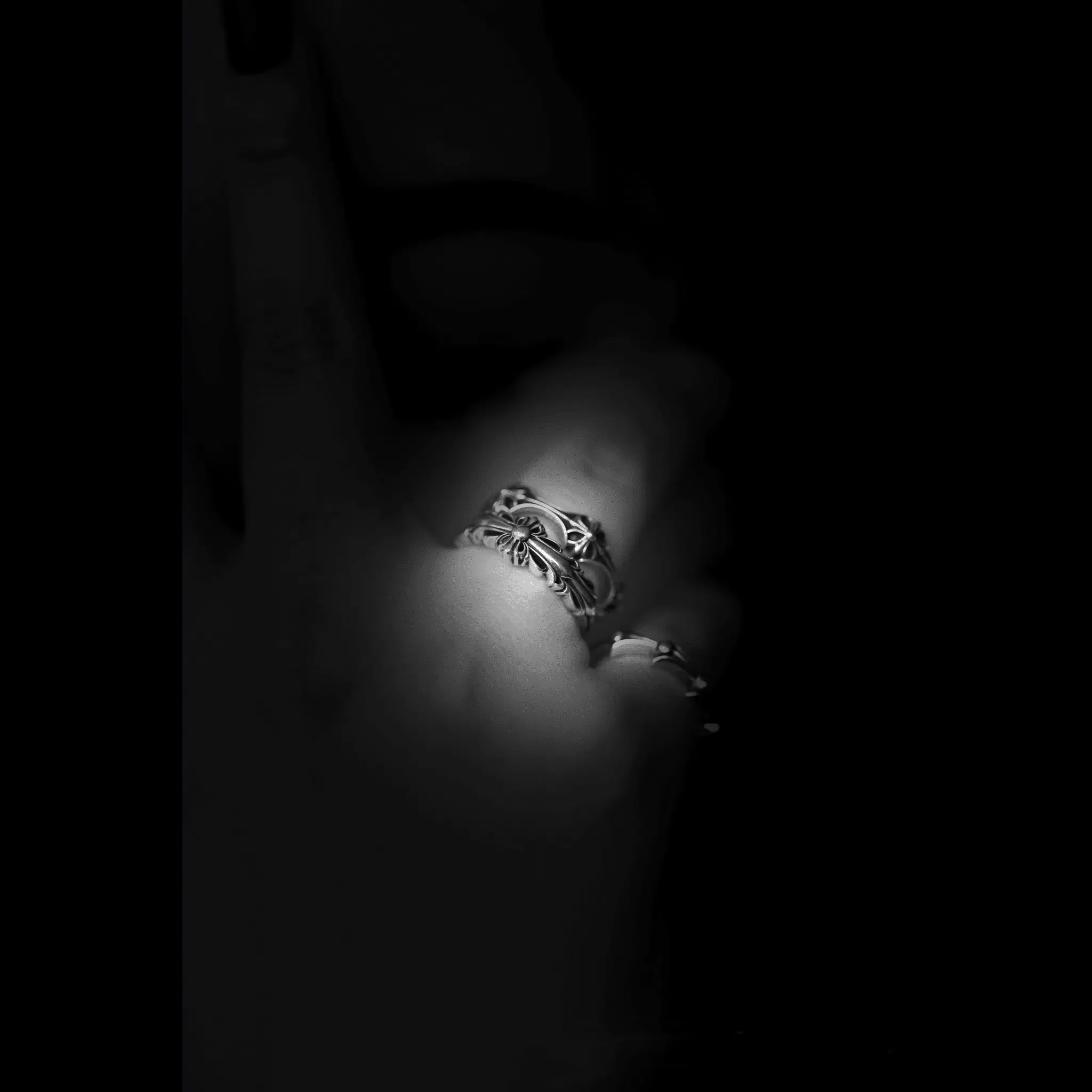 CHROME HEARTS CROSS TAIL RING