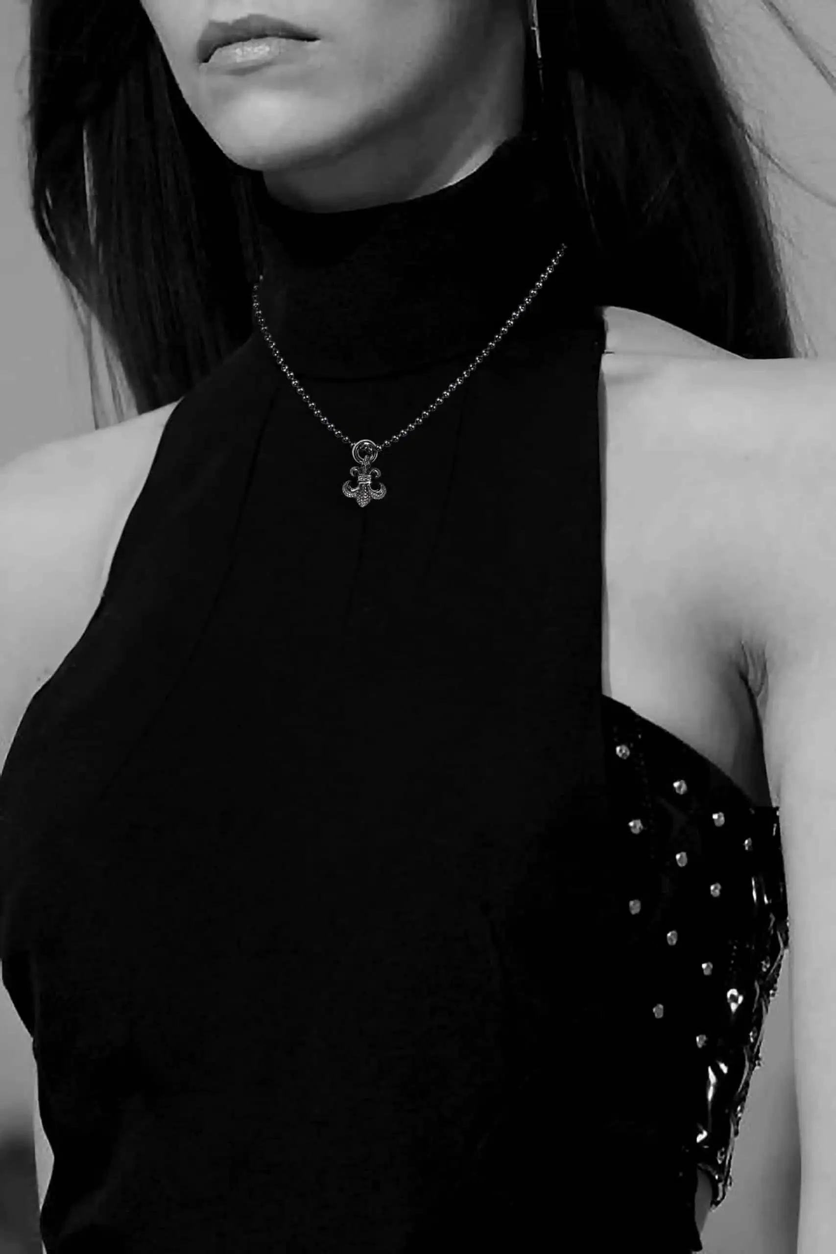 BS FLEUR CHARM WITH DIAMOND – BALL CHAIN