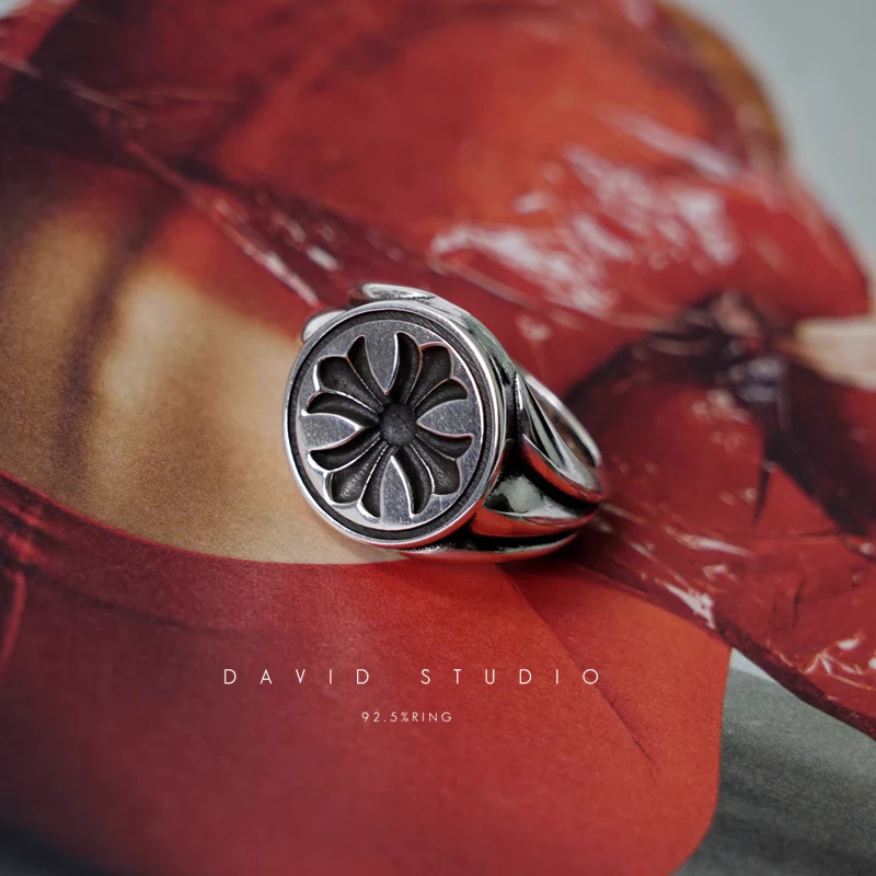 CHROME HEARTS CH PLUS CONCAVE SIGNET RING