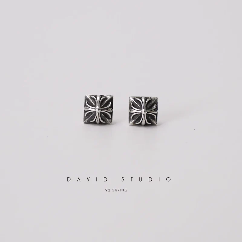 CHROME HEARTS PYRAMID PLUS STUD EARRINGS