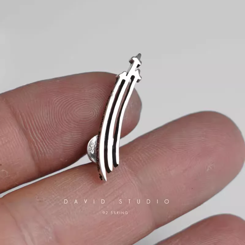 CHROME HEARTS 3RS CROSS EARRING