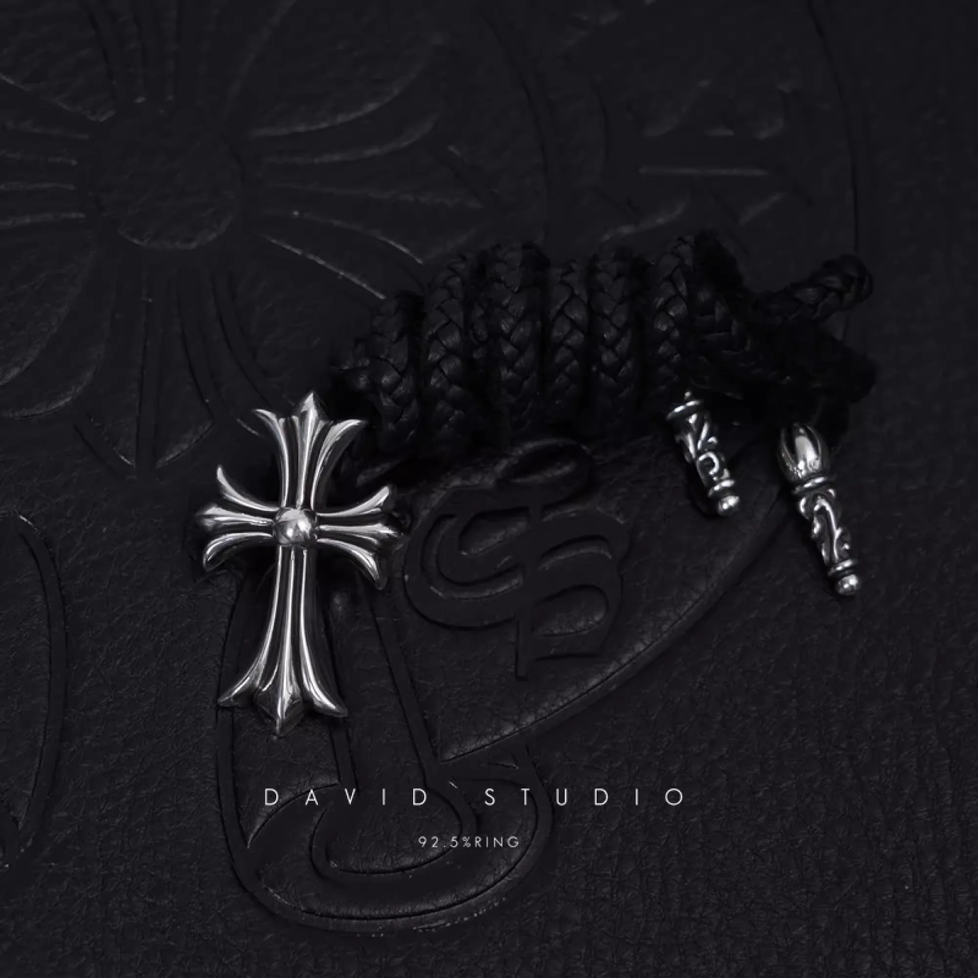 CHROME HEARTS SMALL CROSS PENDANT – LEATHER BRAID