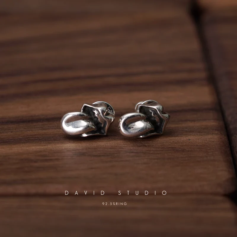 CHROME HEARTS LIP AND TONGUE EARRING