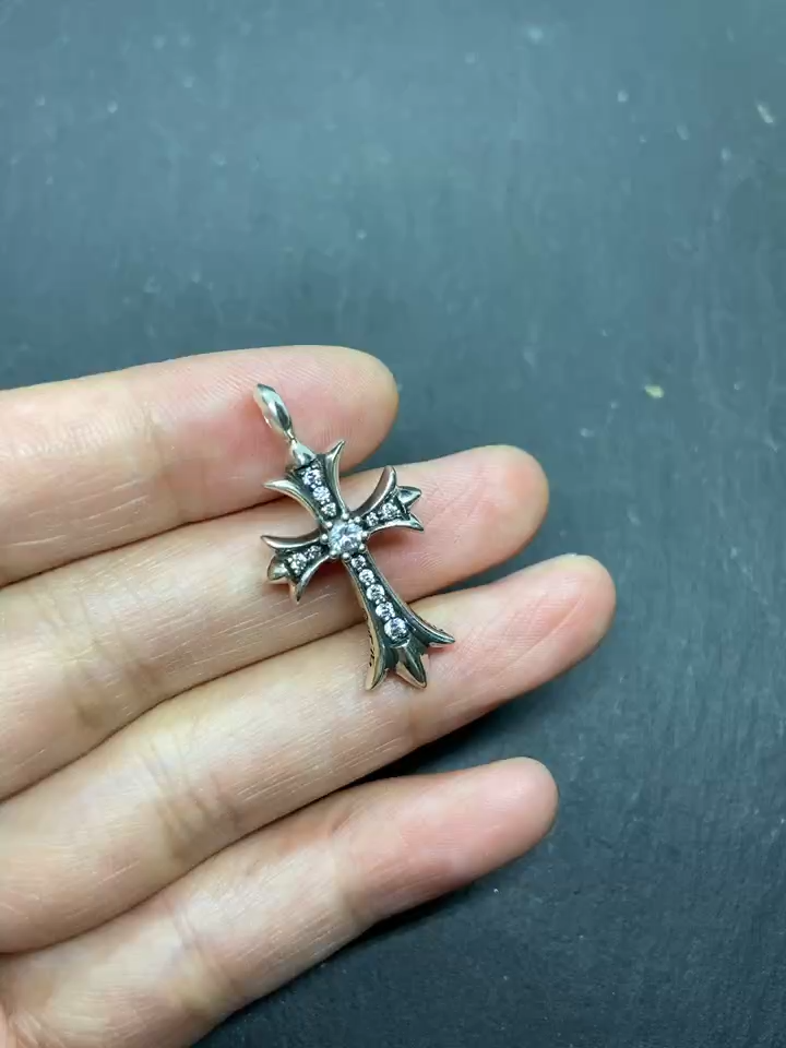 CHROME HEARTS SMALL CROSS CHARM WITH DIAMONDS