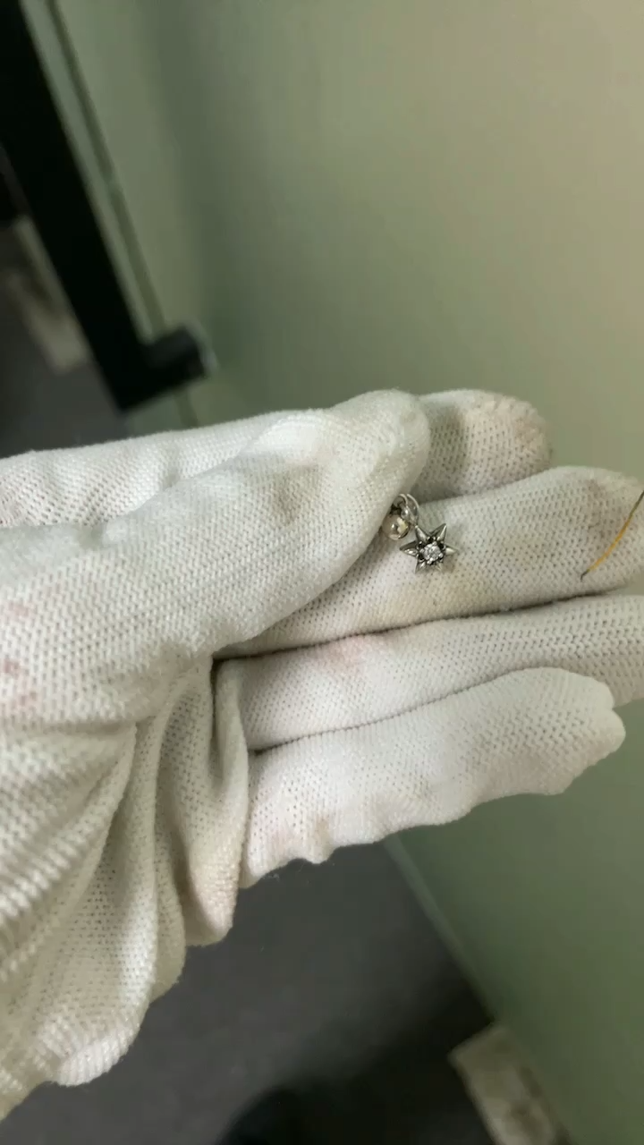 CHROME HEARTS CUT OUT STAR EARRING WITH DIAMONDS