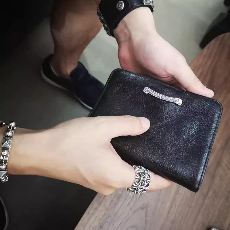 CHROME HEARTS SNAP BUTTON ZIP WALLET