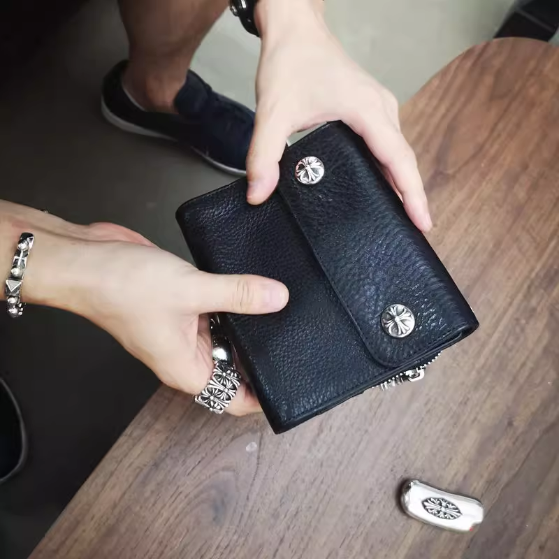 2 SNAP CROSS BUTTON LARGE WALLET