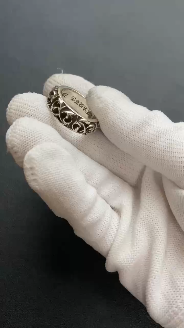 CHROME HEARTS ETERNITY VINE RING