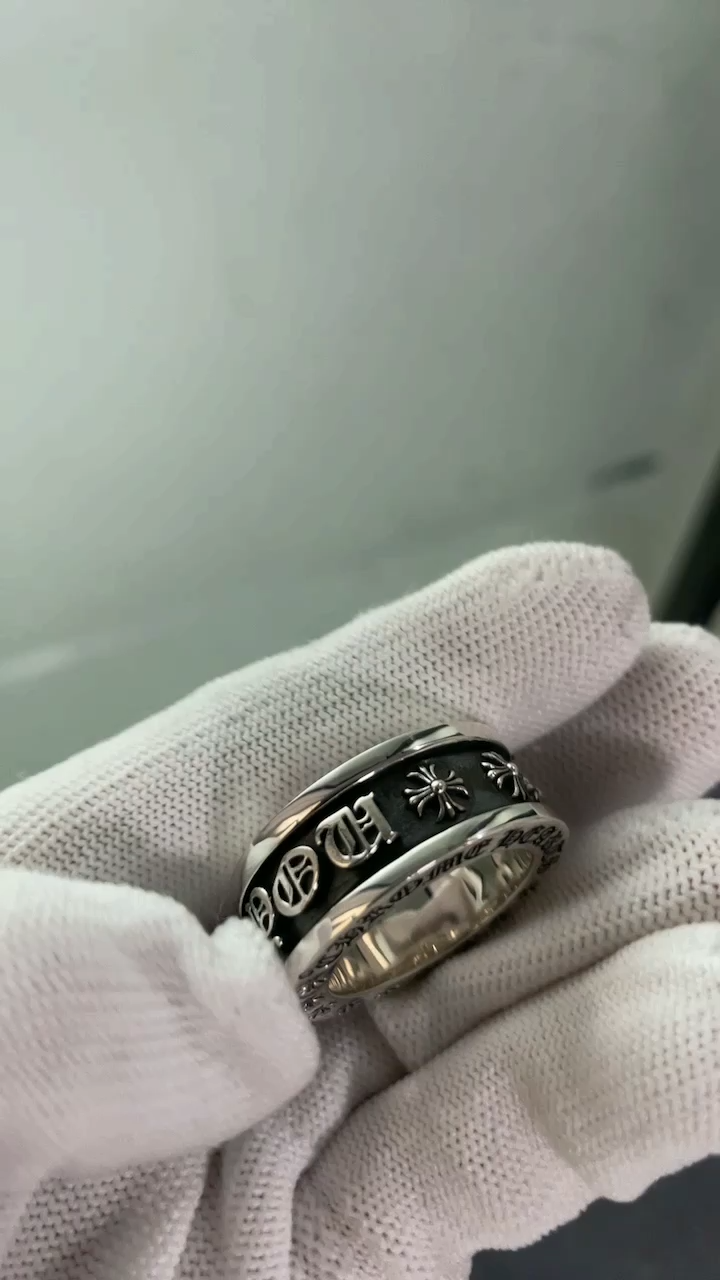 CHROME HEARTS FUCK YOU SPINNER RING