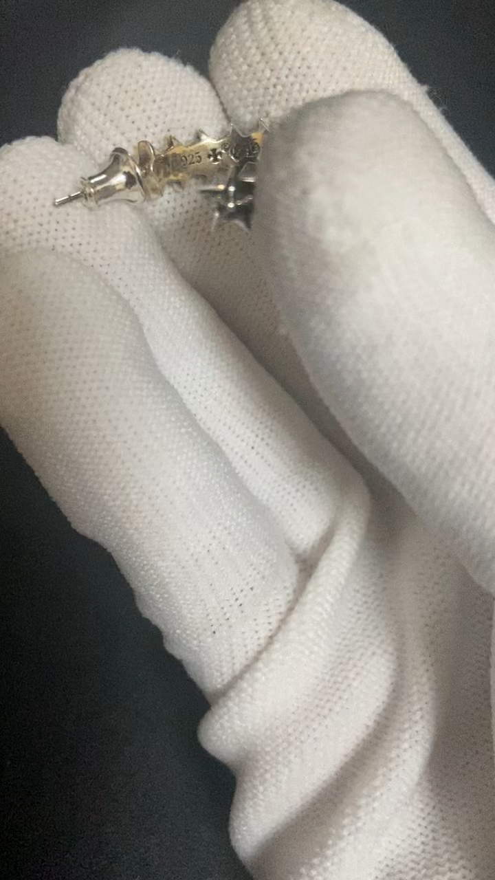 CHROME HEARTS 5 SIDED STAR HOOP EARRINGS