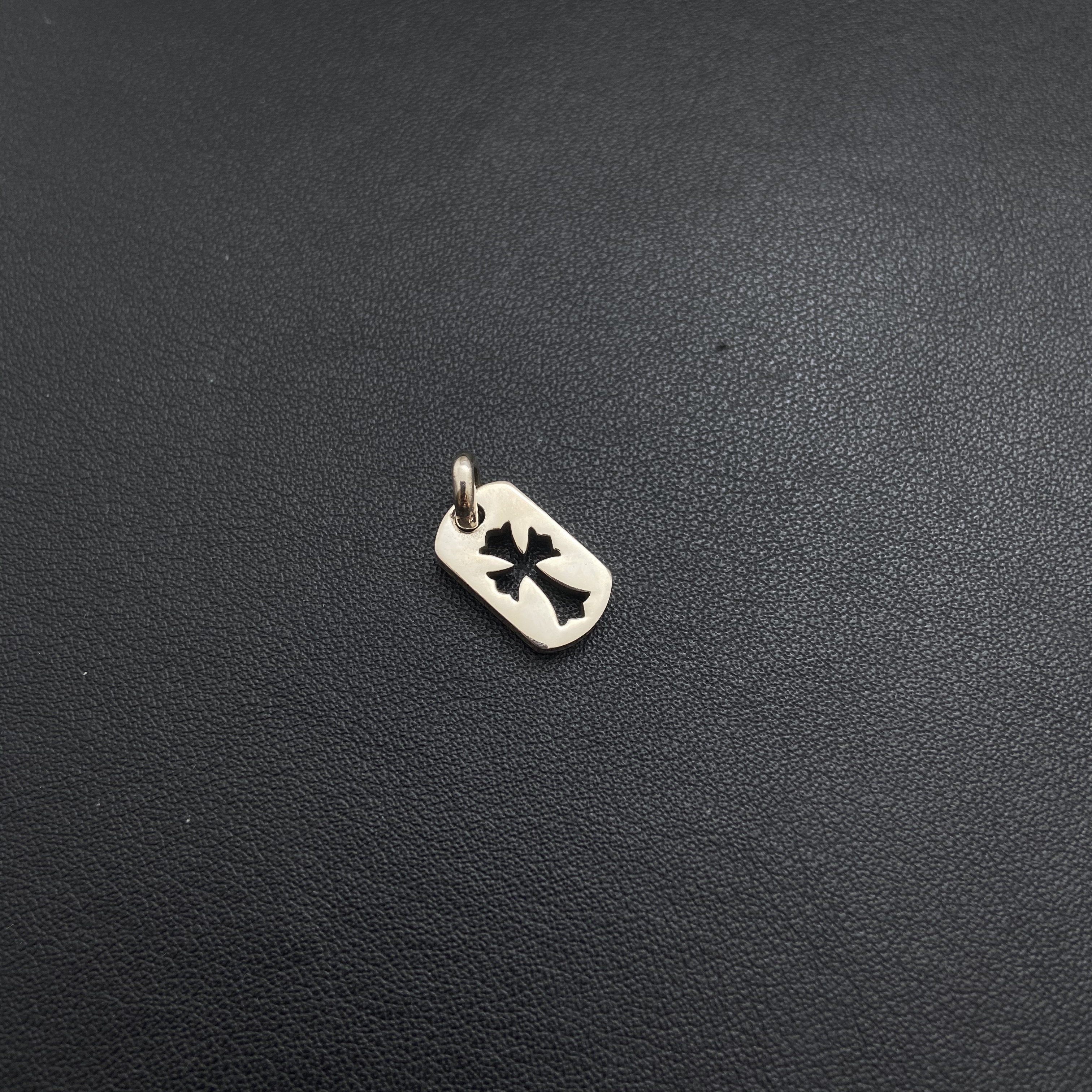 MINI CROSS CUT OUT CHARM