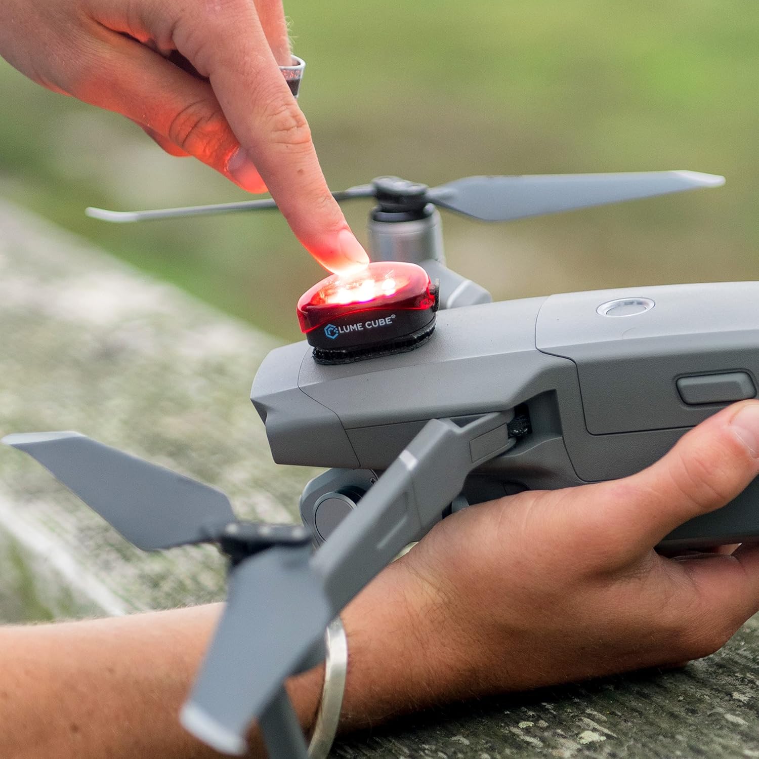 Lume Cube - Drone Strobe - Iluminación anticolisión - Luz anticolisión FAA - Se adapta a todos los drones - Batería de larga duración - DJI Mini, Mavic, Phantom, Inspire, Matrice