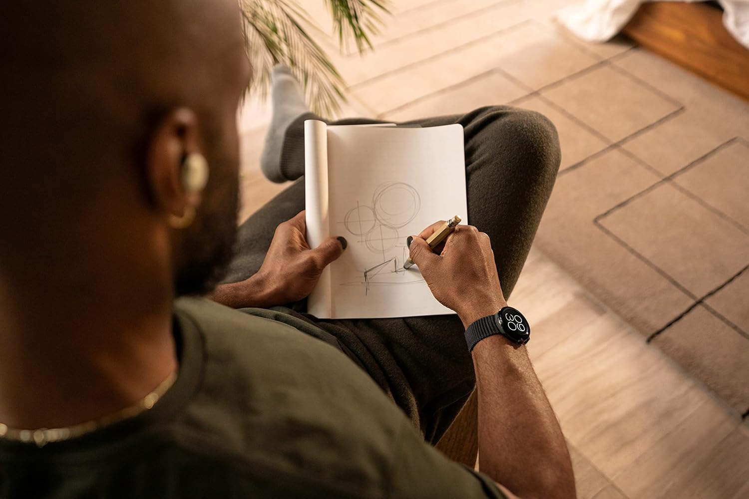 Google Pixel Watch - Android Smartwatch with Fitbit Activity Tracking - Heart Rate Tracking Watch Polished Silver Stainless Steel case with Charcoal Active band - WiFi