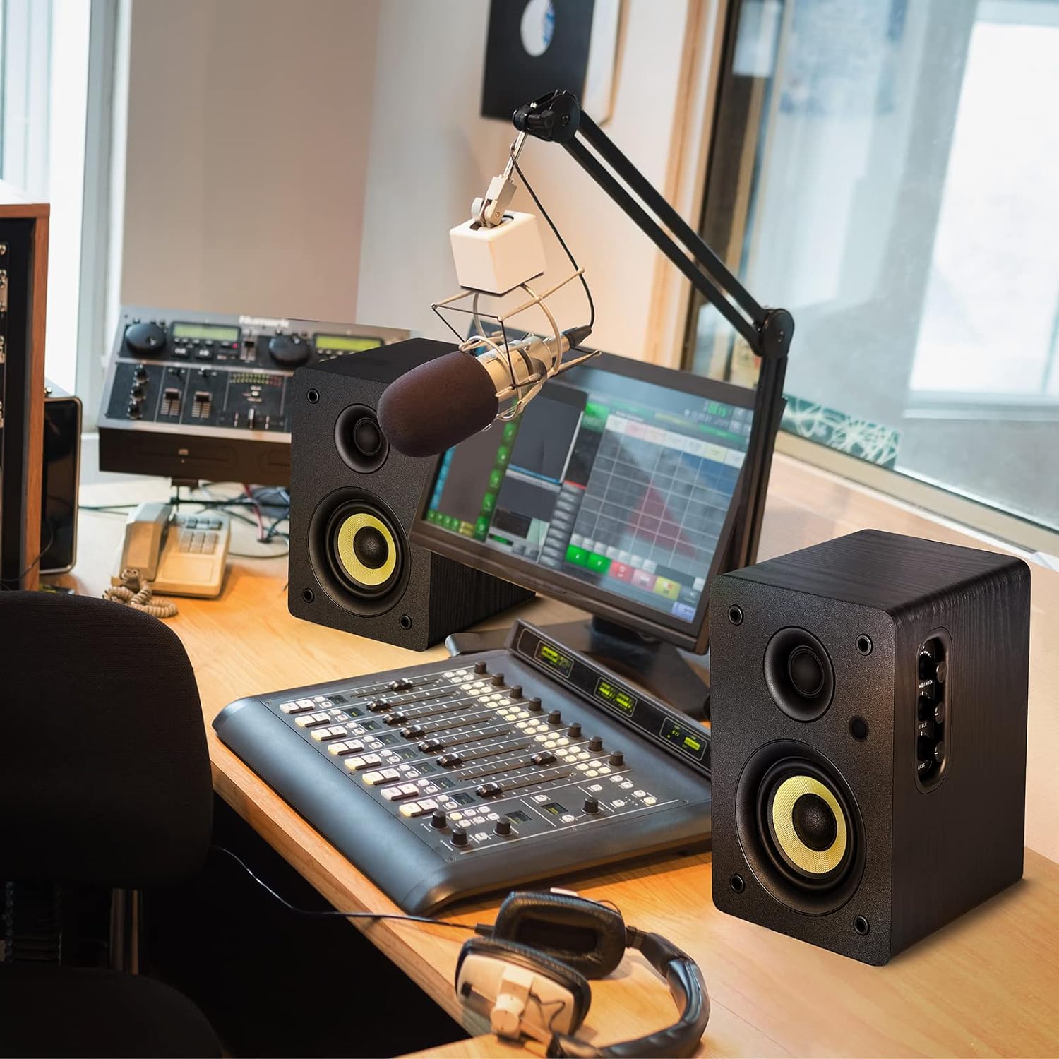 SW208 3 Active Bluetooth 5.0 Bookshelf Speakers – 60W Carbon Fiber Speaker Unit - Built-in 24bit DAC Dynamic 3D Surround Sound 2.0 Computer PC Monitor Gaming (Pair, White)